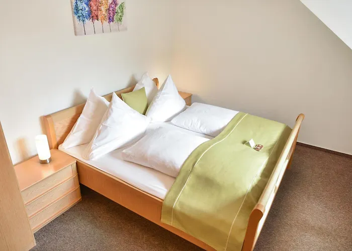 Daszimmermann Pensión 3*